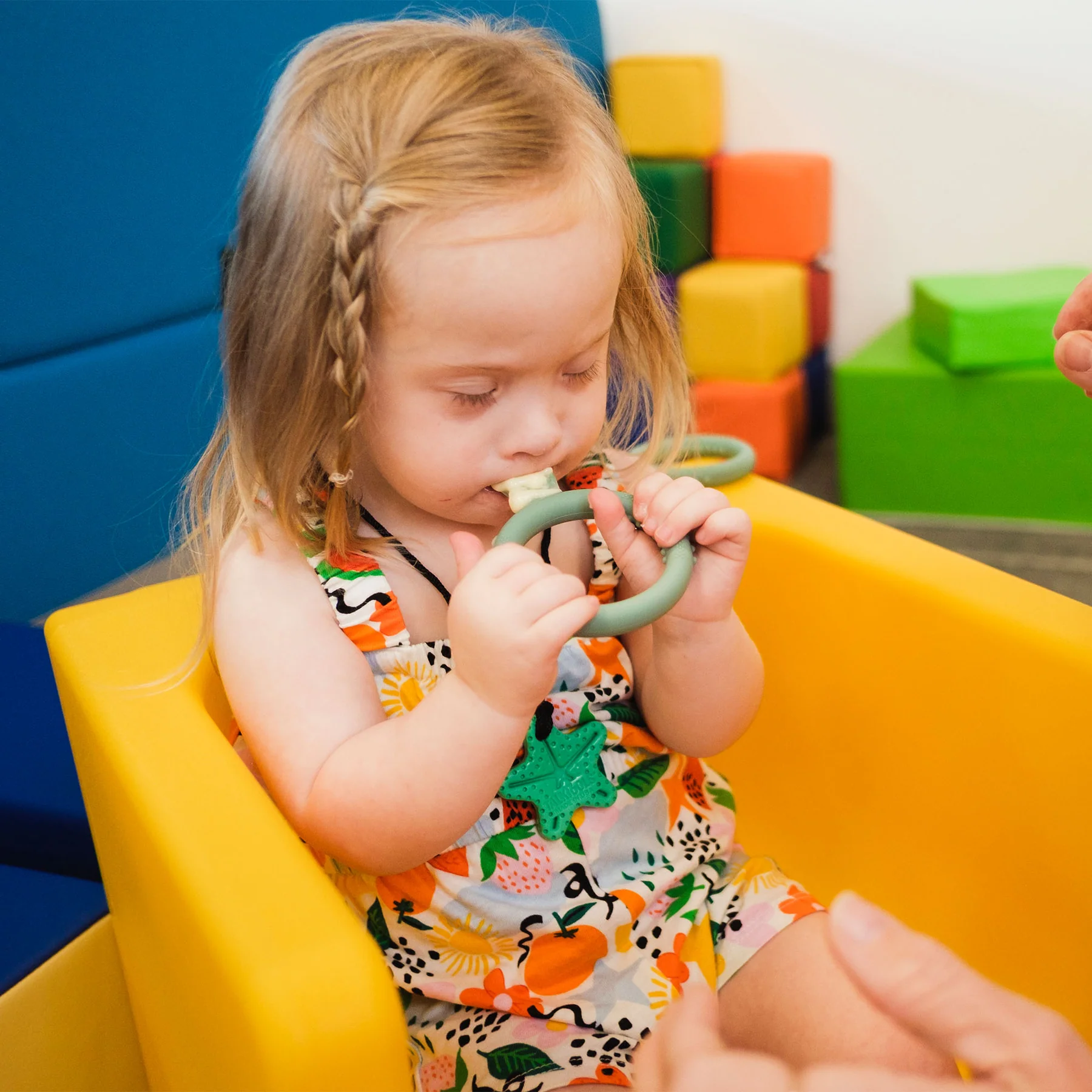 cucharas con aros Sensoriales TalkTools® Itsy™ - Imagen 4